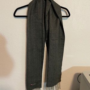 100% Cashmere Scarf